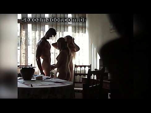 ❤️ Seks arkadaşlar dev bir adam ve onunla bir üçlü davet ❤ Güzel porno bizde ❌❤