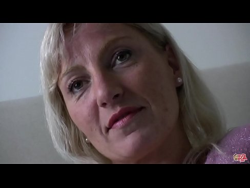 ❤️ Hepimizin becerdiği anne... Hanımefendi, kendinize gelin! ❤ Güzel porno bizde ❌❤