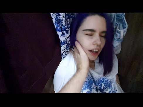 ❤️ Dolapta ablamı buldum ve boşalmasına yardım etti ❤ Güzel porno bizde ❌❤